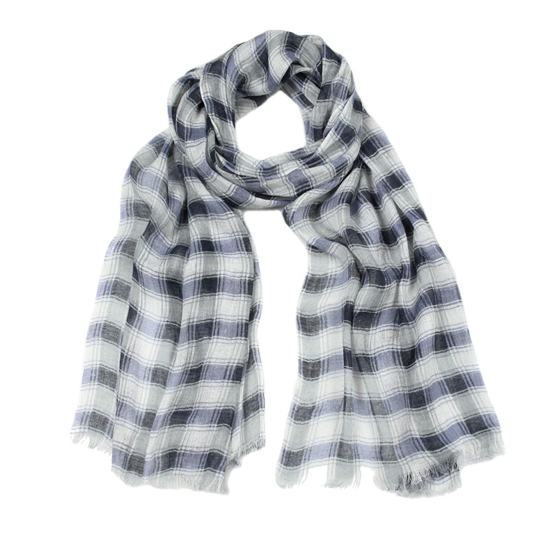 Lady's Linen Scarf
