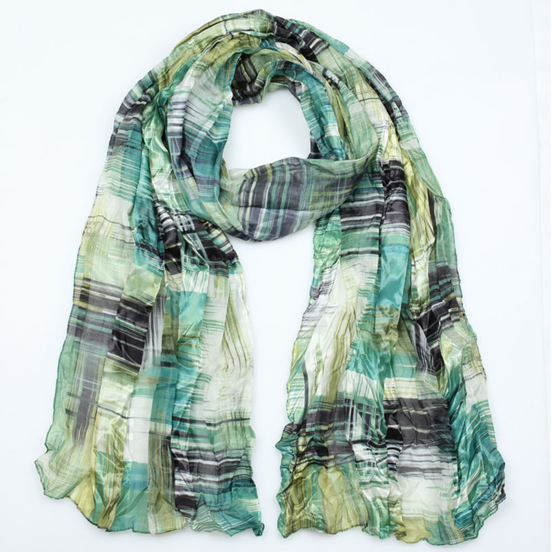 Lady's Woven Scarf