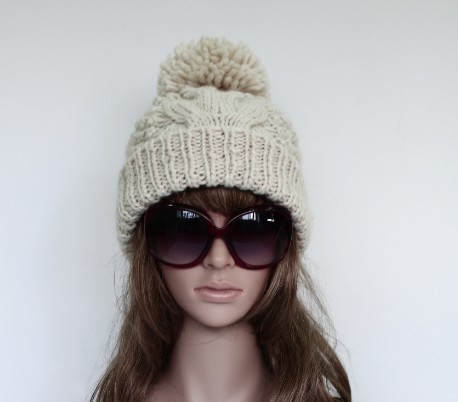 Lady's Knitting Hat